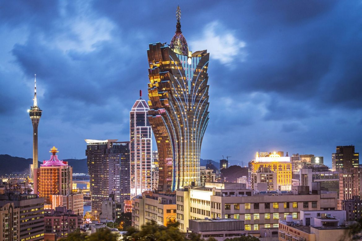 One Hotel, 7 Michelin Stars: Grand Lisboa, Macau